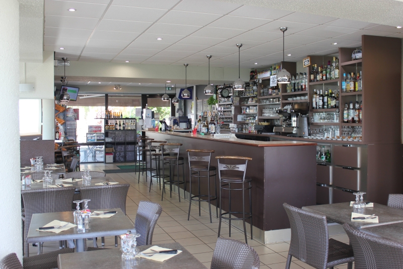 Le restaurant - Le Panorama - restaurant GRENAY - Restaurant Saint Laurent de Mure - Restaurant St Laurent de Mure - manger a GRENAY